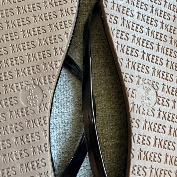 TKEES Glosses Flip Flop Black Classic Beach Vacation Minimalist Women's 8 - Picture 9 of 9